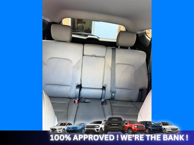 2016 Hyundai SANTA FE Sport 2.4L - Photo 4 - Naples, FL 34112