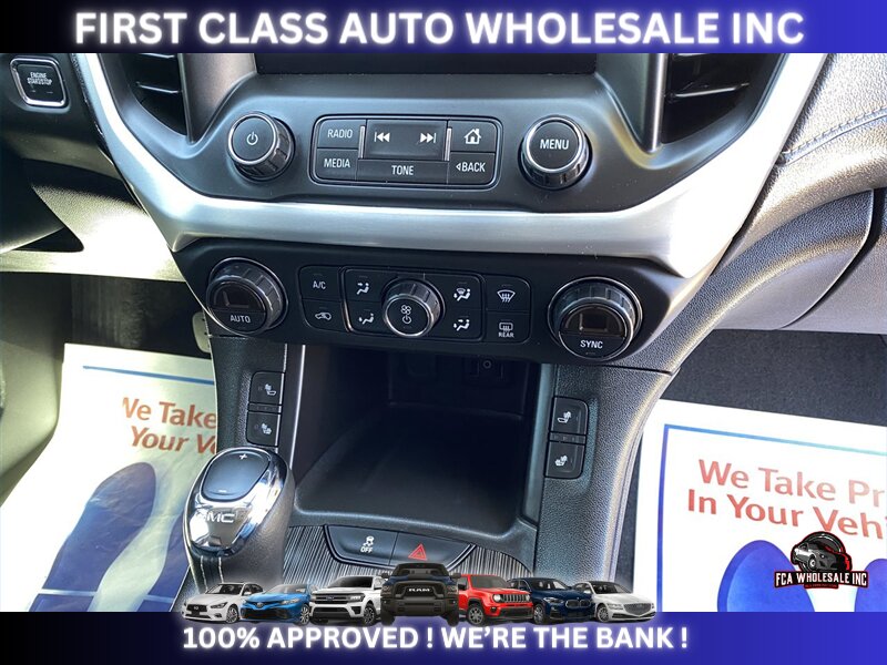 2017 GMC Acadia SLT-1   - Photo 26 - Naples, FL 34112