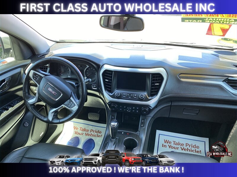 2017 GMC Acadia SLT-1   - Photo 18 - Naples, FL 34112