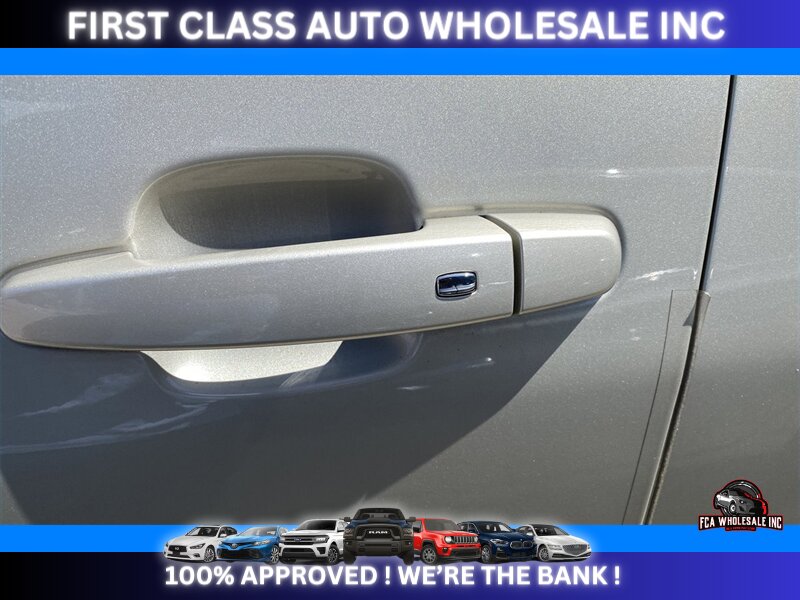 2017 GMC Acadia SLT-1   - Photo 33 - Naples, FL 34112