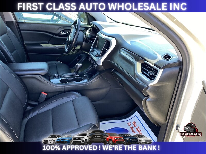 2017 GMC Acadia SLT-1   - Photo 23 - Naples, FL 34112