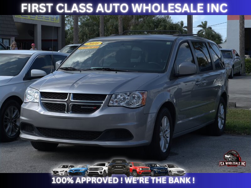 2016 Dodge Grand Caravan SXT   - Photo 8 - Naples, FL 34112