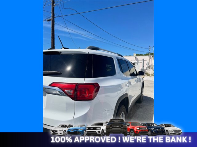 2018 GMC Acadia SLE-2 - Photo 4 - Naples, FL 34112