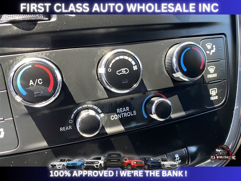 2019 Dodge Grand Caravan SXT - Photo 20 - Naples, FL 34112