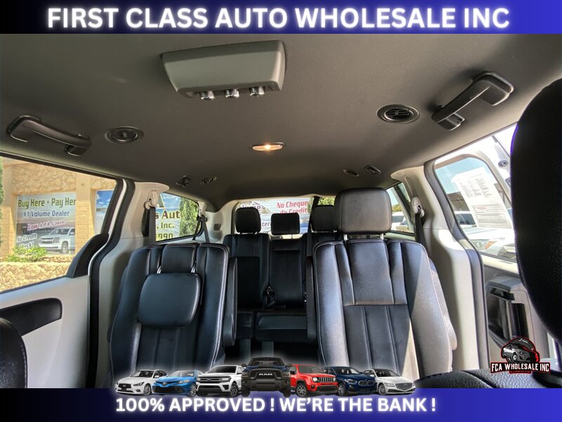 2019 Dodge Grand Caravan SXT - Photo 22 - Naples, FL 34112
