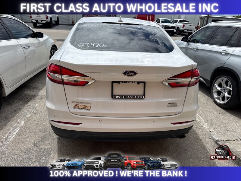 2019 Ford Fusion SEL   - Photo 6 - Naples, FL 34112