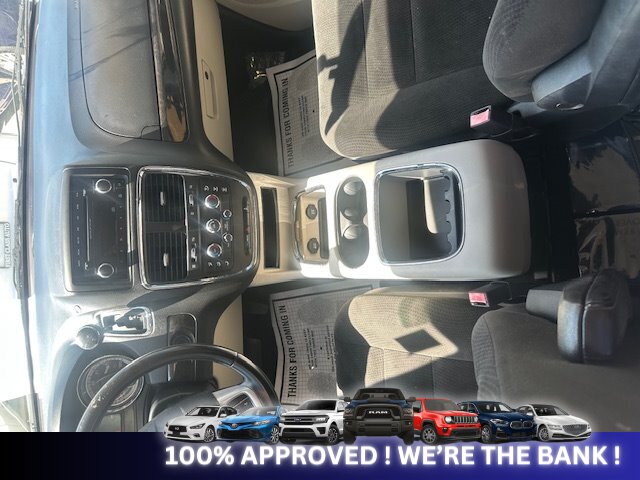 2025 Toyota Corolla Hatchback SE - Photo 11 - Naples, FL 34112