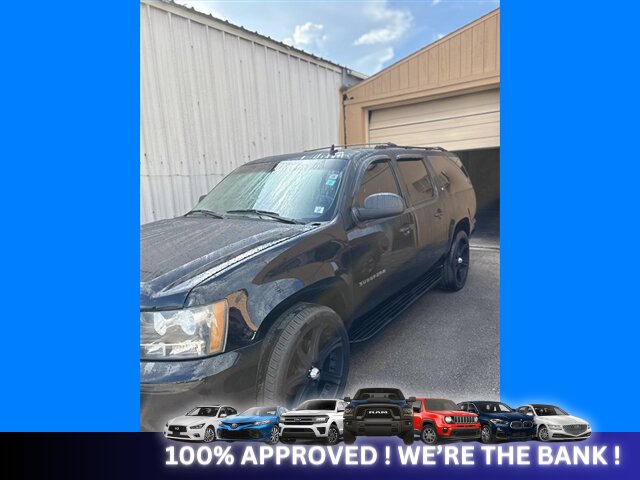2013 Chevrolet Suburban LT   - Photo 9 - Naples, FL 34112