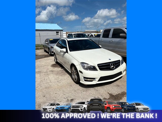 2012 Mercedes-Benz C 250 Luxury   - Photo 5 - Naples, FL 34112