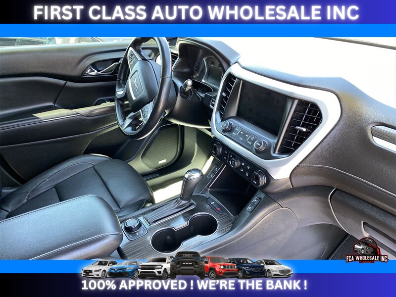 2017 GMC Acadia SLT-1   - Photo 52 - Naples, FL 34112