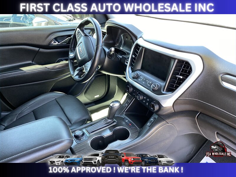 2017 GMC Acadia SLT-1   - Photo 25 - Naples, FL 34112