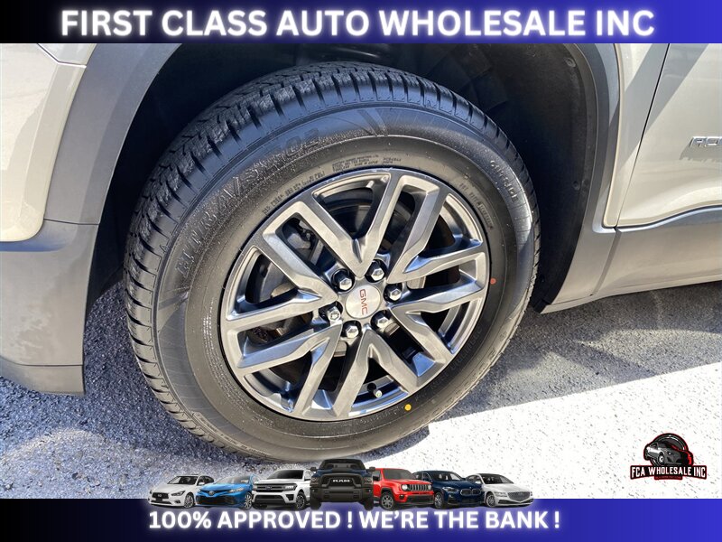 2017 GMC Acadia SLT-1   - Photo 5 - Naples, FL 34112