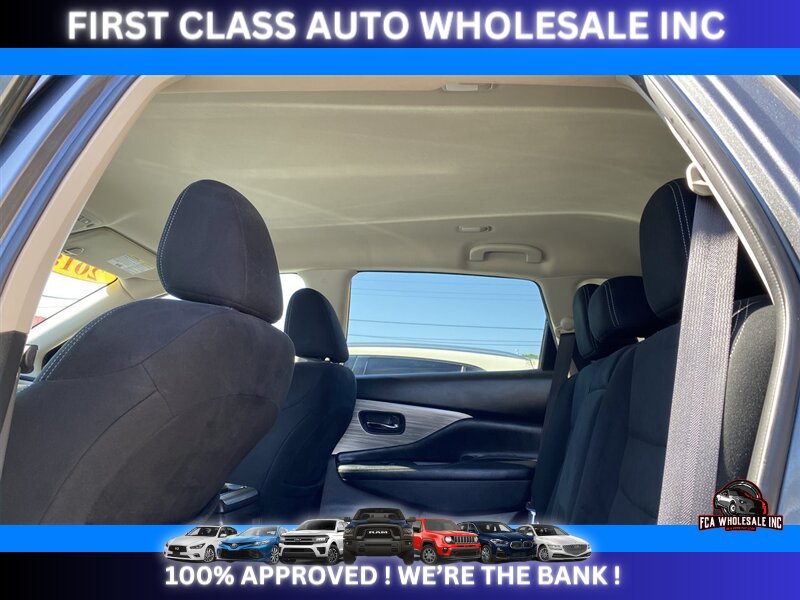 2018 Nissan Murano SV   - Photo 8 - Naples, FL 34112
