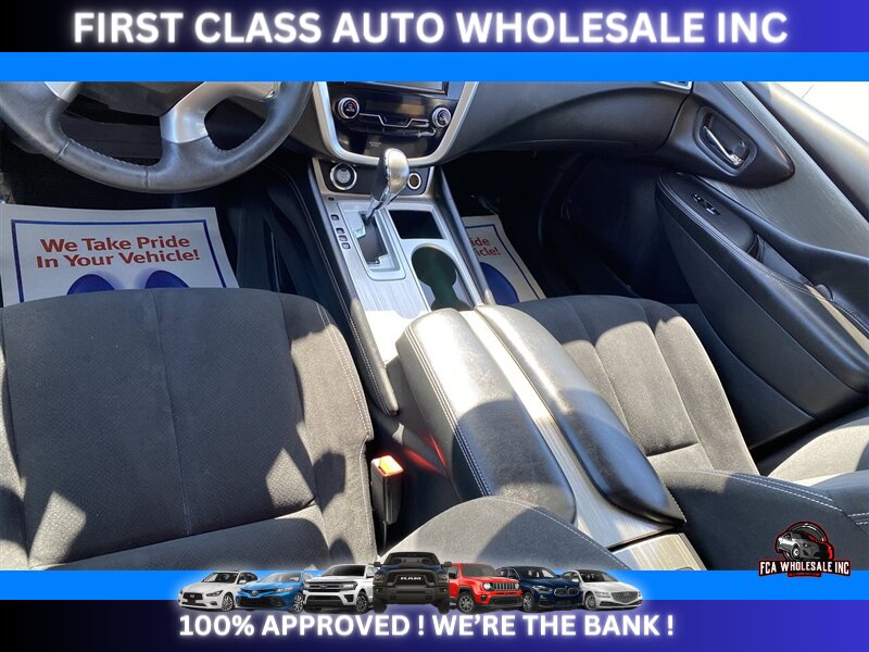 2018 Nissan Murano SV   - Photo 12 - Naples, FL 34112