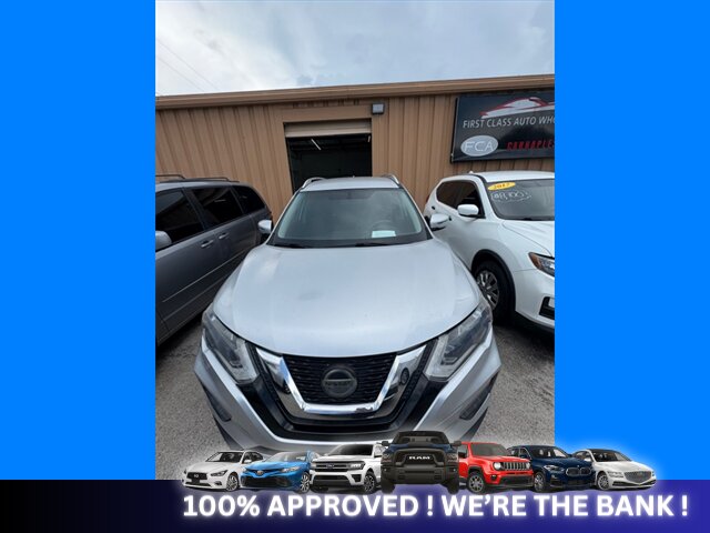 2018 Nissan Rogue SV  