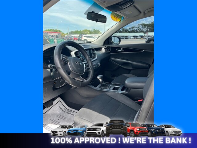 2020 Kia Sorento LX   - Photo 5 - Naples, FL 34112