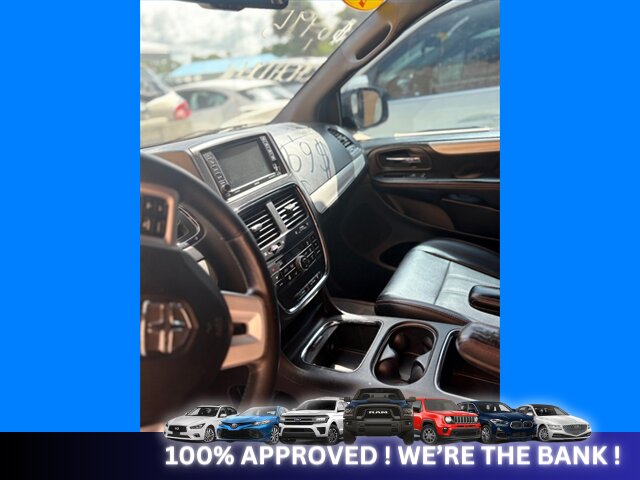 2017 Dodge Grand Caravan GT - Photo 3 - Naples, FL 34112