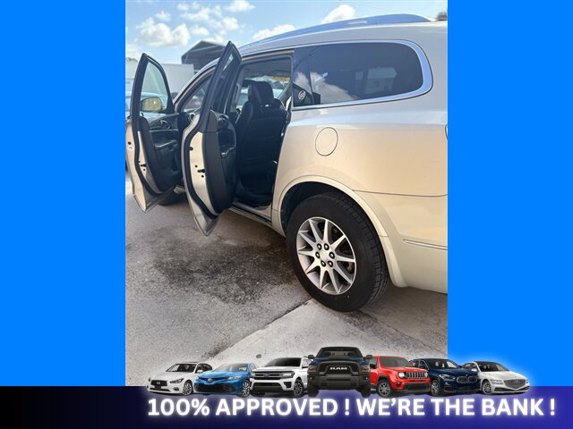 2014 Buick Enclave Leather   - Photo 13 - Naples, FL 34112