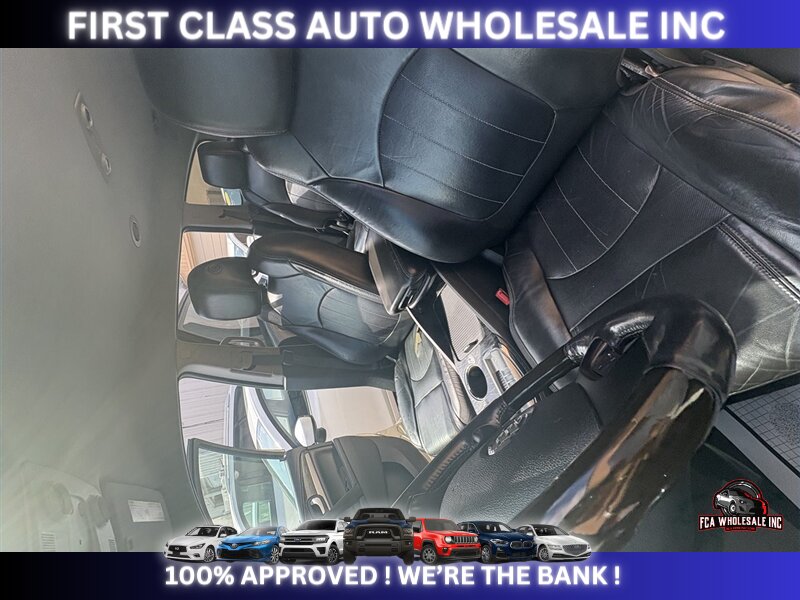 2014 Buick Enclave Leather   - Photo 10 - Naples, FL 34112