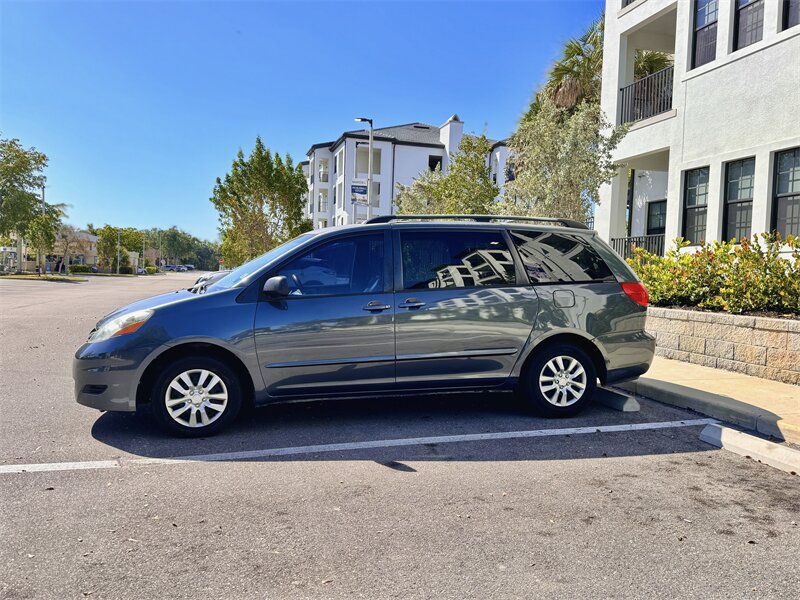 2006 Toyota Sienna CE 7 Passenger   - Photo 6 - Naples, FL 34112