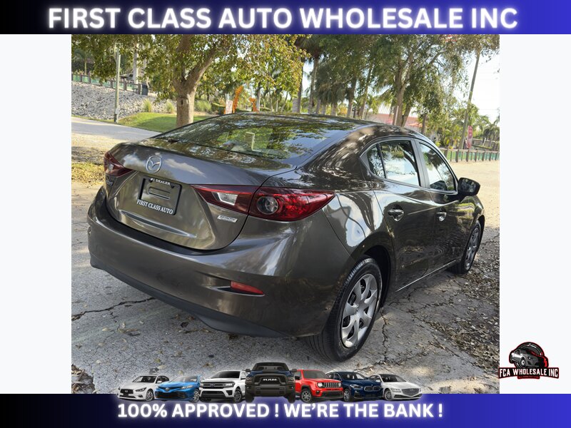 2014 Mazda Mazda3 i Sport   - Photo 7 - Naples, FL 34112