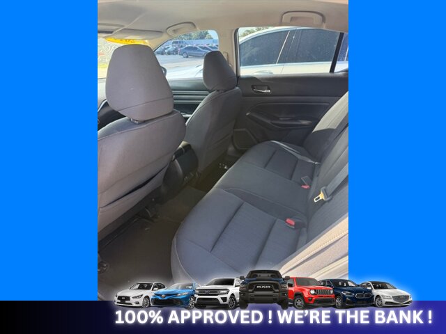 2019 Nissan Altima 2.5 S   - Photo 5 - Naples, FL 34112