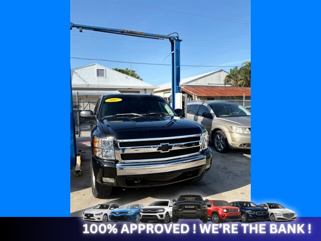 2007 Chevrolet Silverado 1500 Work Truck - Photo 4 - Naples, FL 34112