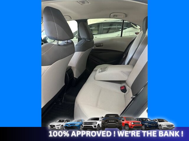 2022 Toyota Corolla LE - Photo 8 - Naples, FL 34112