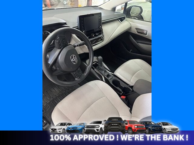 2022 Toyota Corolla LE - Photo 6 - Naples, FL 34112