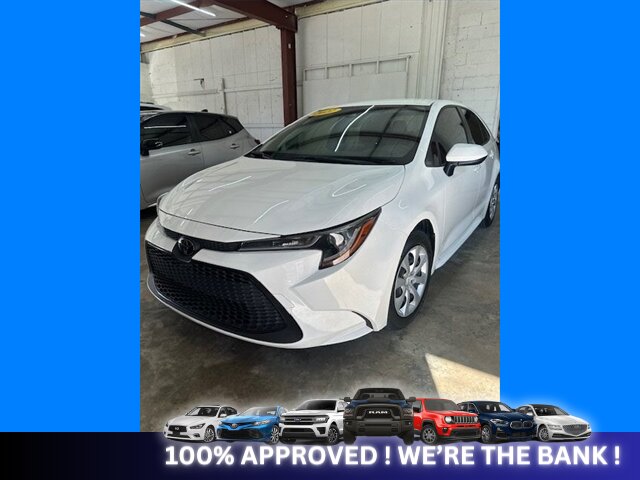 2022 Toyota Corolla LE - Photo 1 - Naples, FL 34112