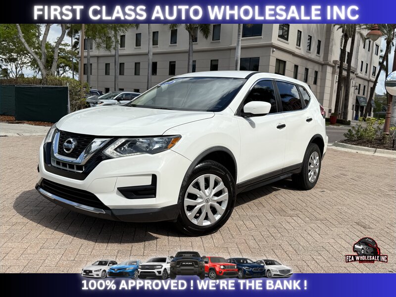 2017 Nissan Rogue S   - Photo 1 - Naples, FL 34112