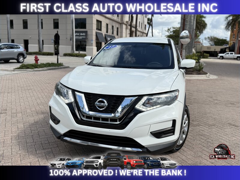 2017 Nissan Rogue S   - Photo 3 - Naples, FL 34112