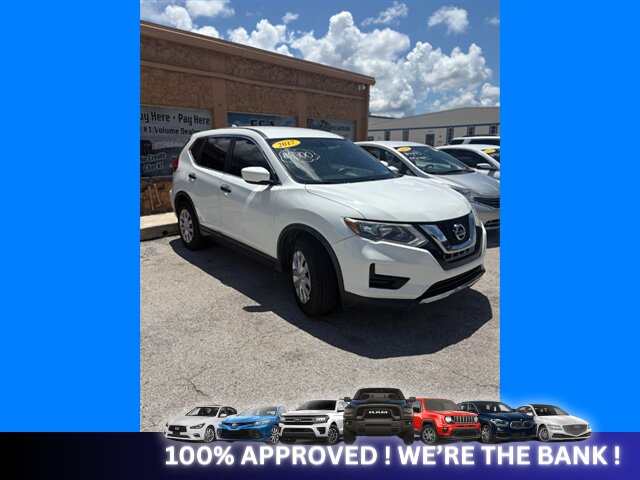 2017 Nissan Rogue S - Photo 3 - Naples, FL 34112