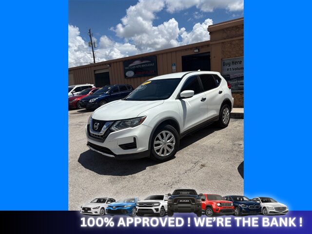 2017 Nissan Rogue S - Photo 2 - Naples, FL 34112