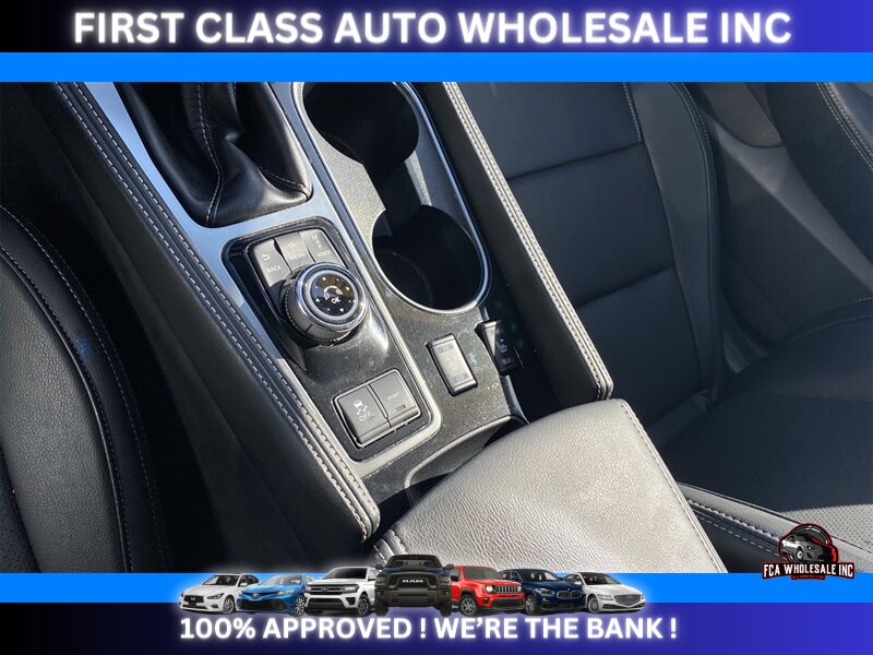 2019 Nissan Maxima 3.5 SV   - Photo 12 - Naples, FL 34112