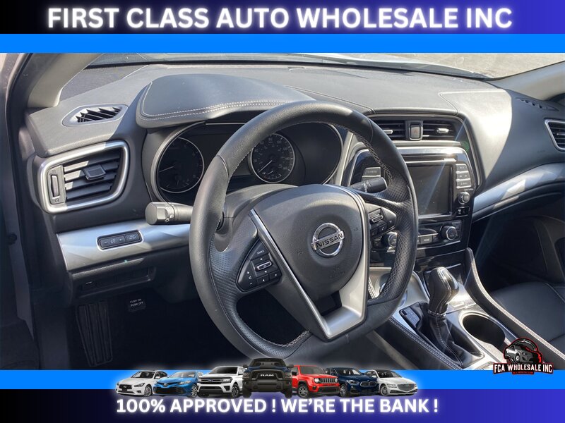 2019 Nissan Maxima 3.5 SV   - Photo 13 - Naples, FL 34112