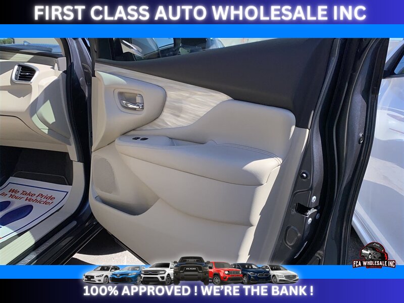 2017 Nissan Murano SL   - Photo 16 - Naples, FL 34112