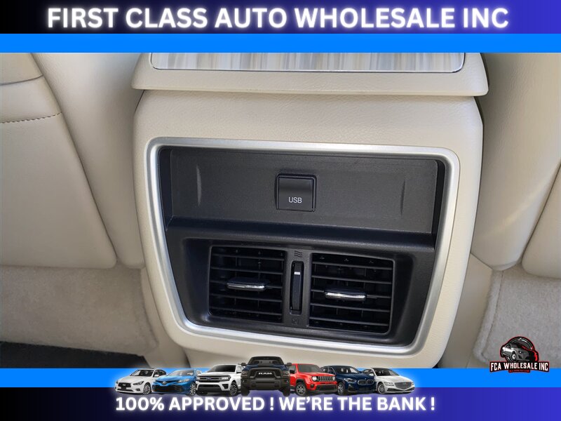 2017 Nissan Murano SL   - Photo 14 - Naples, FL 34112
