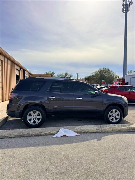 2015 GMC Acadia SLE-1   - Photo 9 - Naples, FL 34112