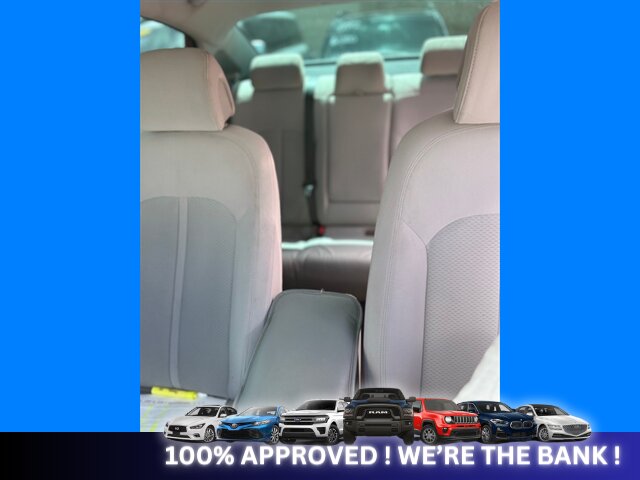 2017 Hyundai SONATA SE - Photo 4 - Naples, FL 34112