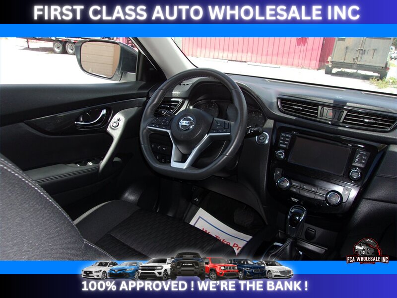 2017 Nissan Rogue S - Photo 11 - Naples, FL 34112