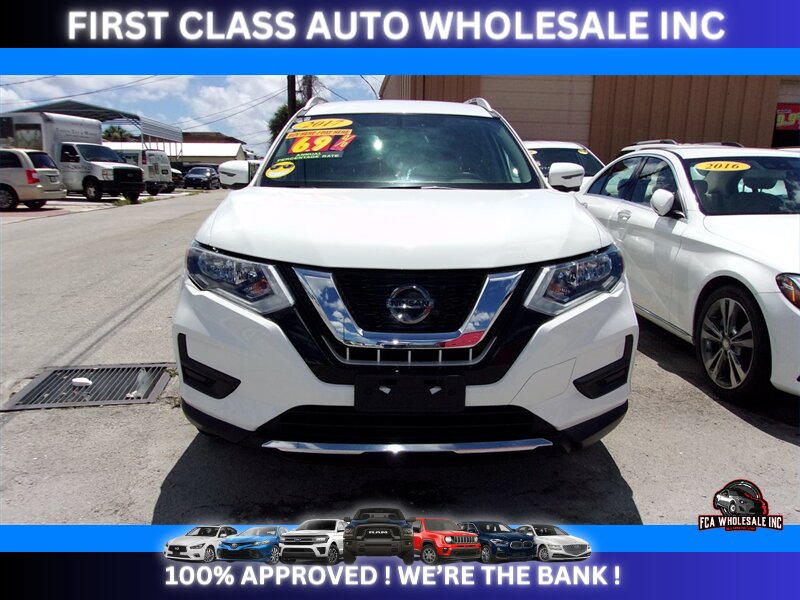 2017 Nissan Rogue S - Photo 2 - Naples, FL 34112