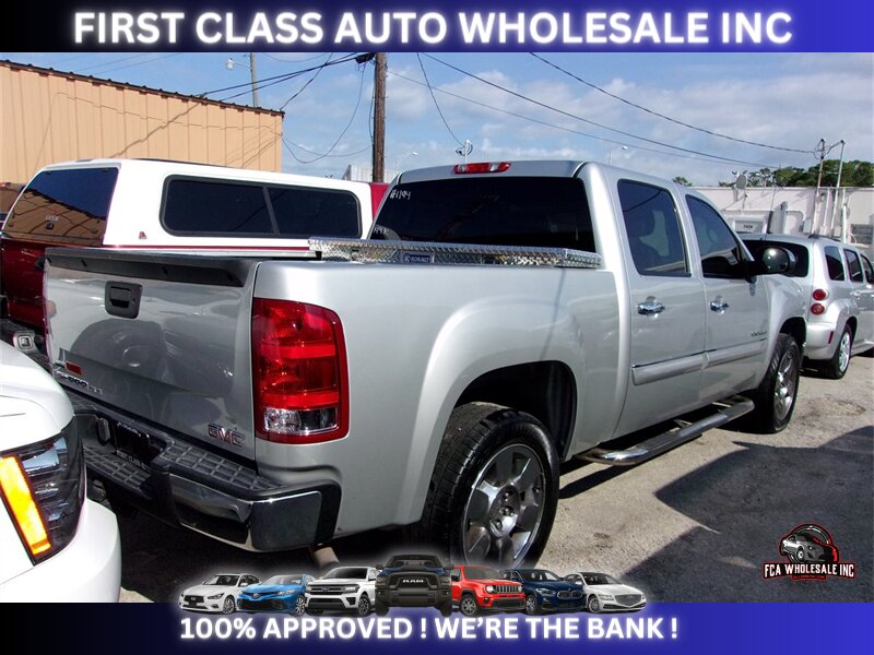 2011 GMC LIGHT DUTY Sierra 1500 SLE   - Photo 3 - Naples, FL 34112