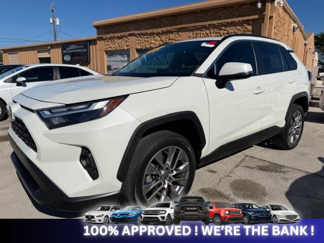 2022 Toyota RAV4 XLE Premium