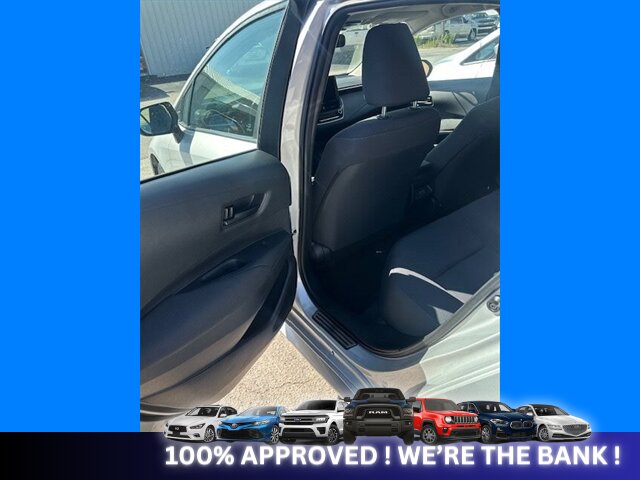 2023 Toyota Corolla LE   - Photo 8 - Naples, FL 34112