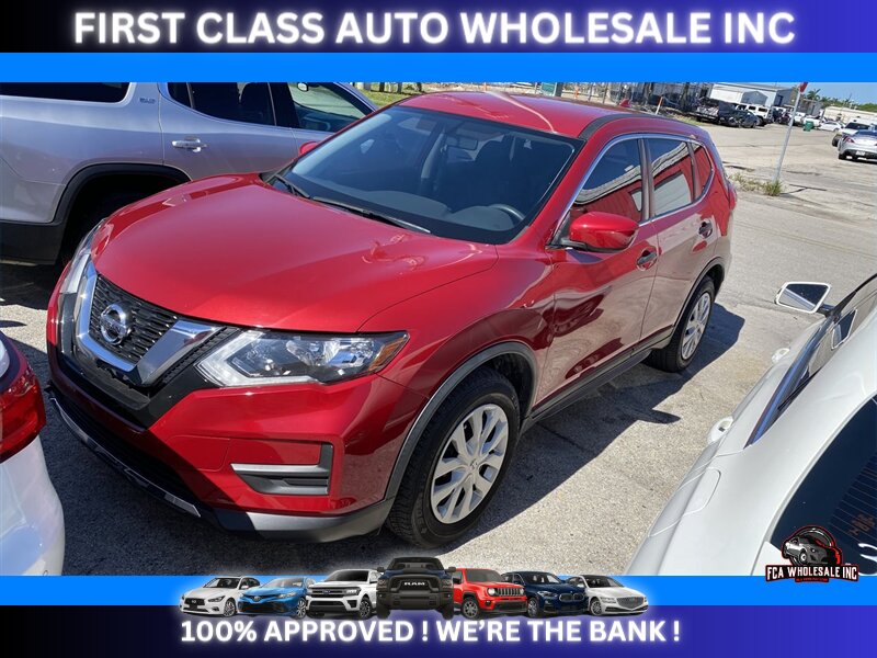 2017 Nissan Rogue S   - Photo 1 - Naples, FL 34112