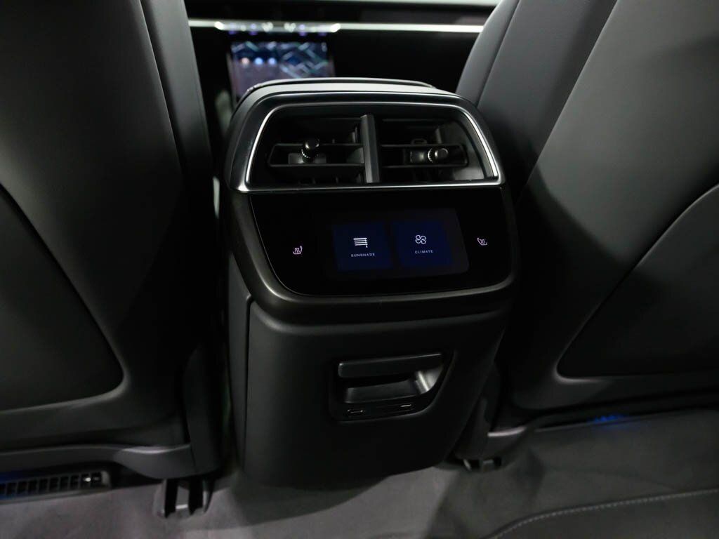 2024 Lucid Air Touring   - Photo 58 - Sarasota, FL 34243