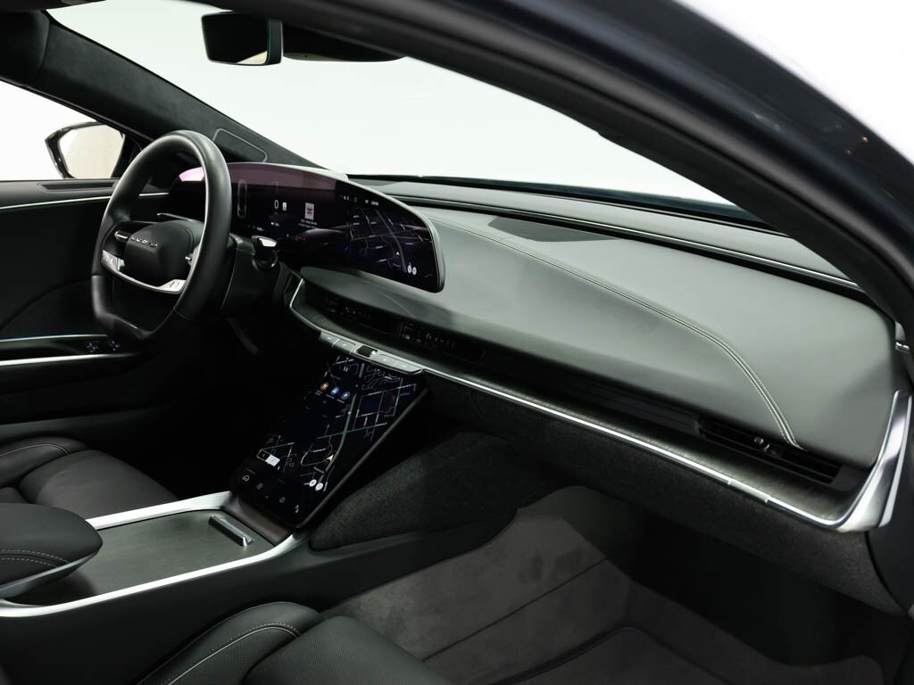 2024 Lucid Air Touring   - Photo 57 - Sarasota, FL 34243