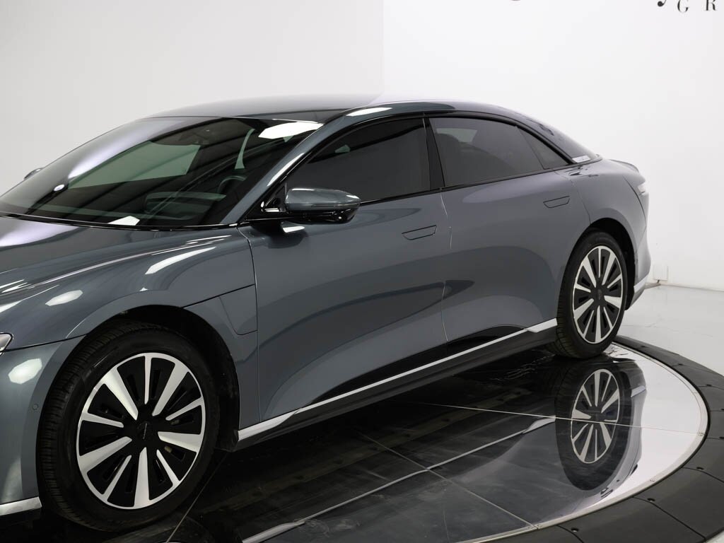 2024 Lucid Air Touring   - Photo 14 - Sarasota, FL 34243