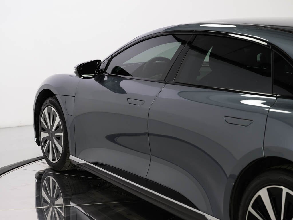 2024 Lucid Air Touring   - Photo 27 - Sarasota, FL 34243